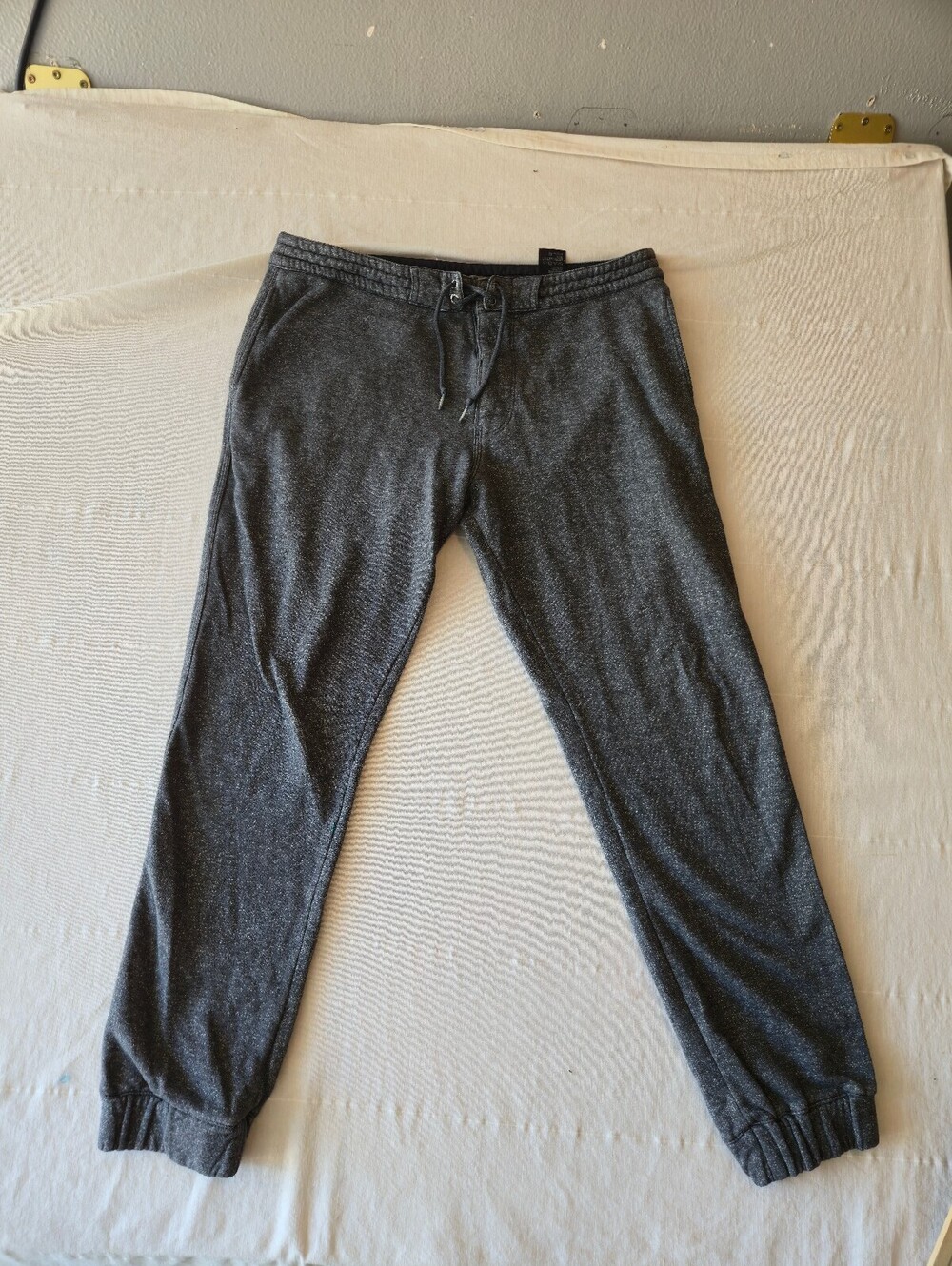 Vissla Men's Gray Jogger Sweatpants Size Large
